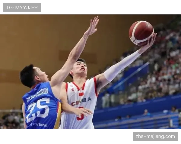 福建队邹阳25分10板两双 年轻球员成长提升球队进攻多样性